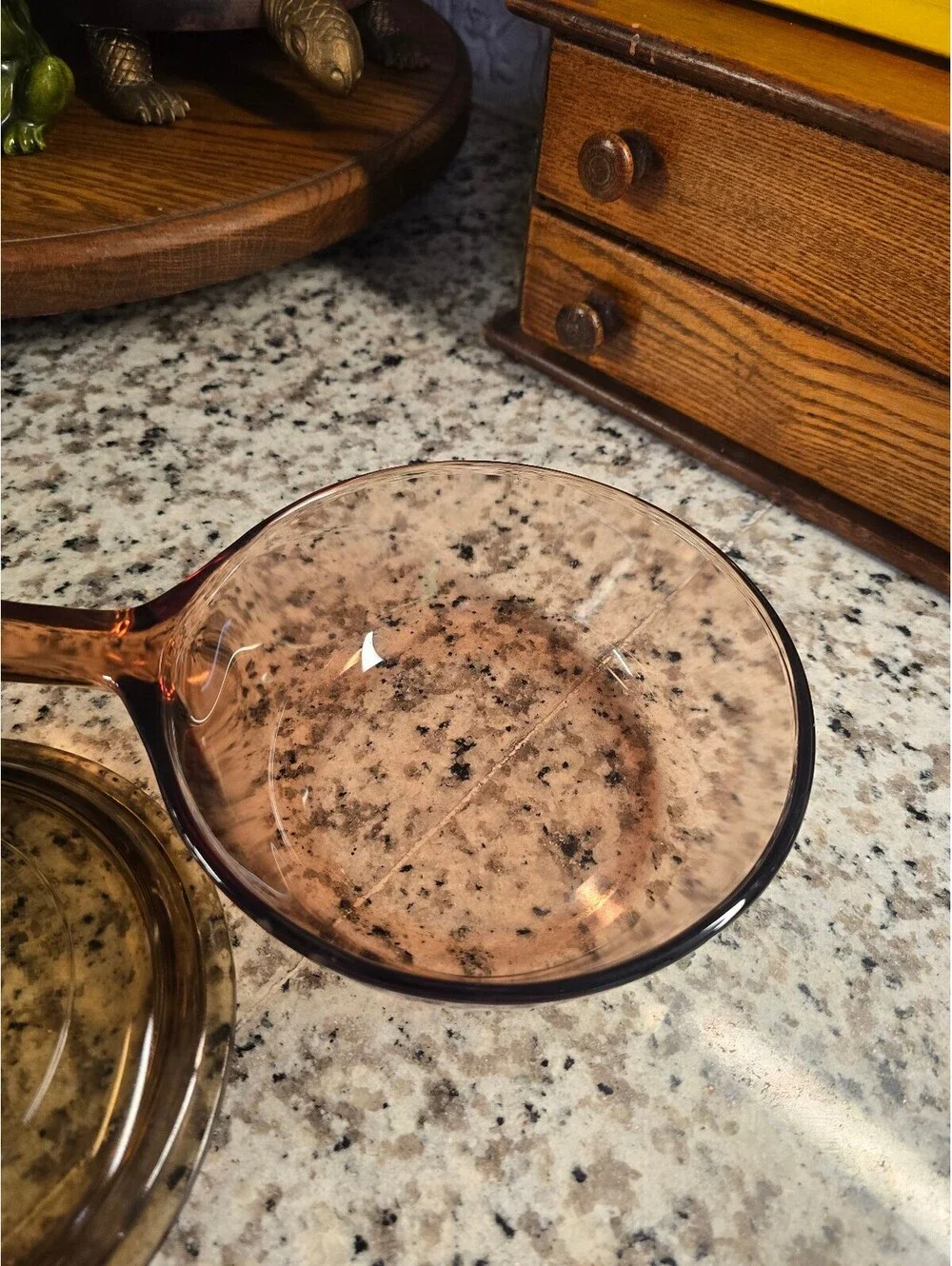 Glass Pot Vision Ware .5 Liter saucepan with lid. Lid has small chip